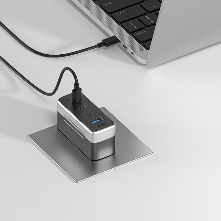 MOZTECH® Slimo 超薄氮化鎵電源供應器(67W)